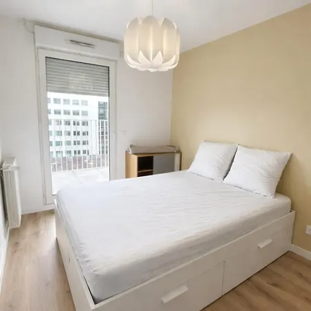 Bright 2br For 4 Guests With Parking